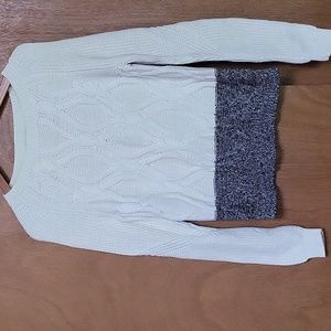 Gap sweater women's size small 100% cotton, EUC